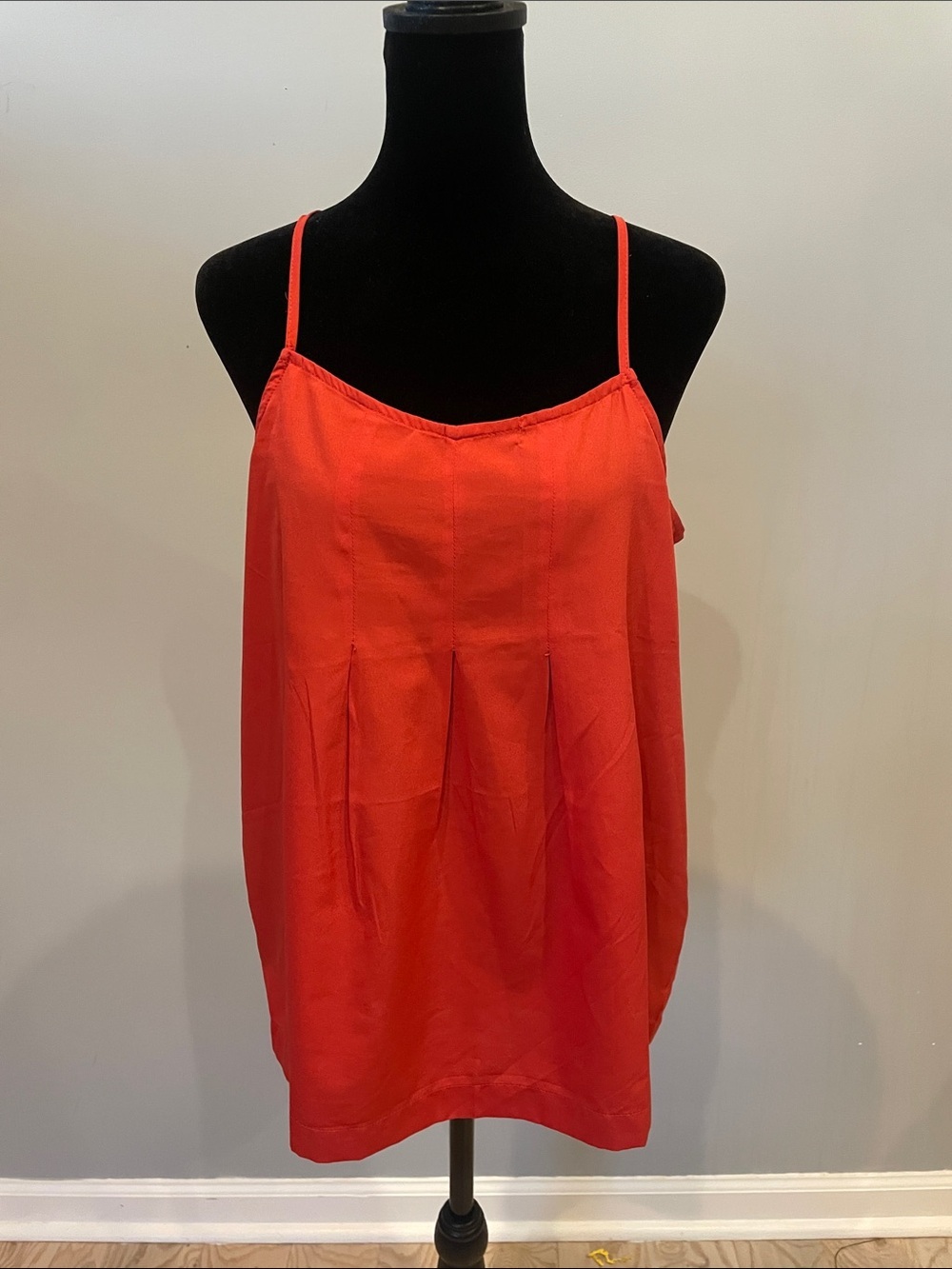 Women's rusty orange  Spaghetti Strap Tank Top gap small